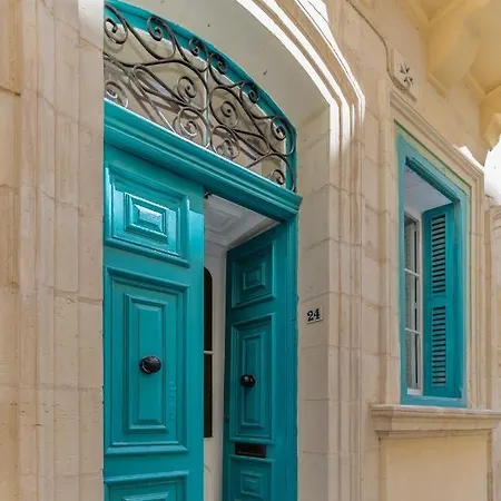 Charming House In Central Sliema, Walking Distance To The Seafront And Restaurants Sliema